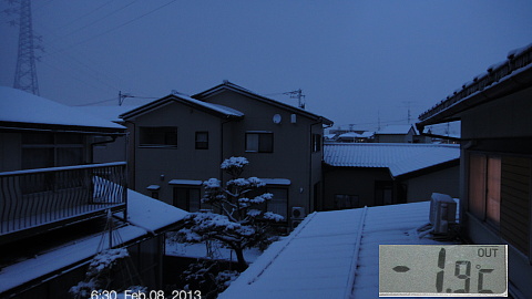 SnowingScene 130208-0630.jpg