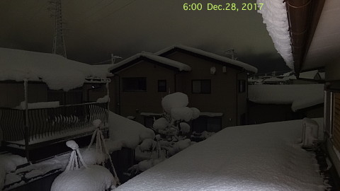 SnowingScene 171228-0600.jpg